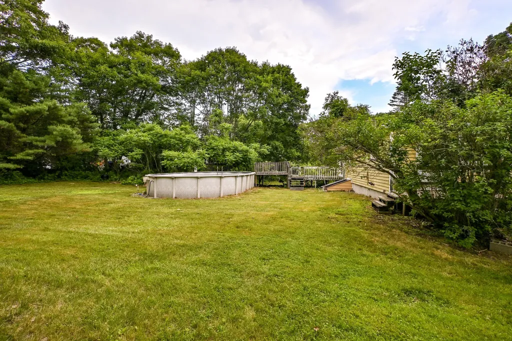 3 Sonnys Lane York ME 03909