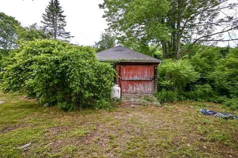 3 Sonnys Lane York ME 03909