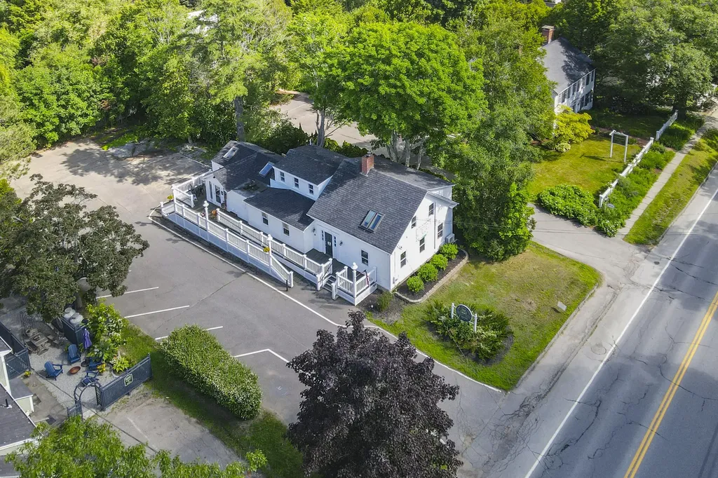75 Elm Street Camden ME 04843