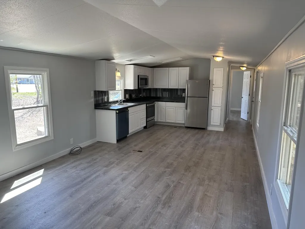 667 N High Street Bridgton ME 04009