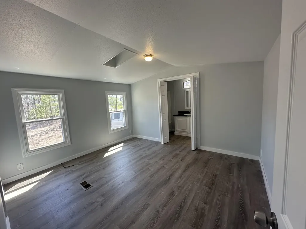 667 N High Street Bridgton ME 04009