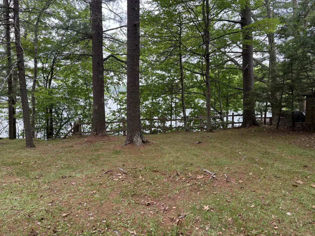 53 43rd Fire Road China ME 04358