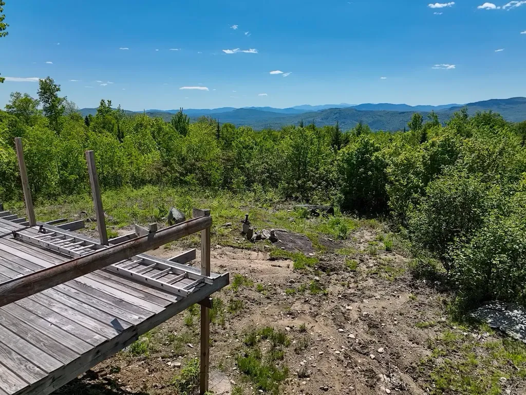 167 Western View Lane Rumford ME 04276