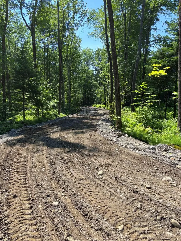 139 Wildlife Lane New Sharon ME 04955