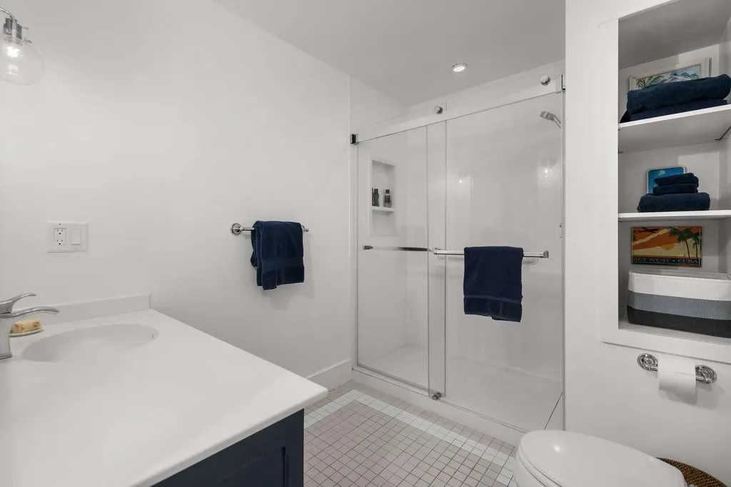 17 Pepperell Way York ME 03909