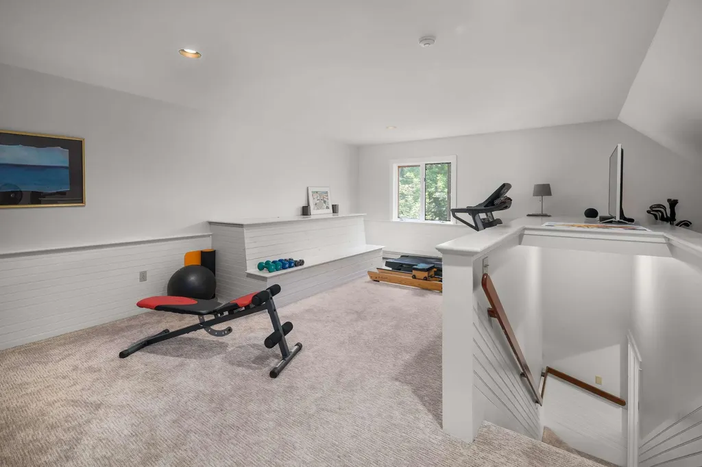 17 Pepperell Way York ME 03909