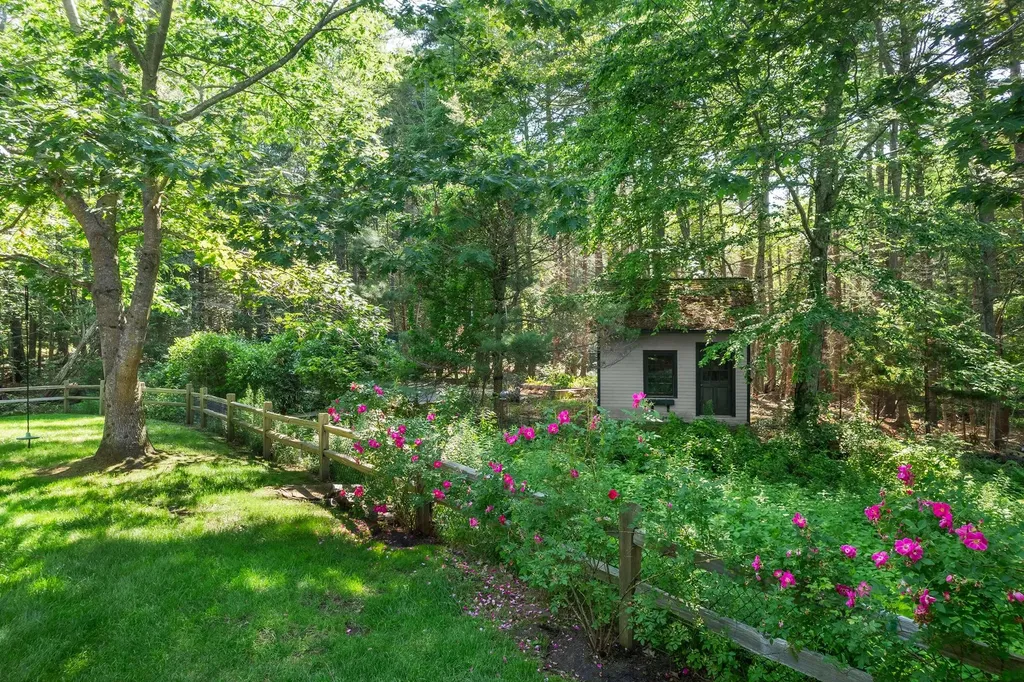 17 Pepperell Way York ME 03909