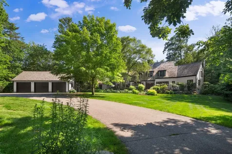 17 Pepperell Way York ME 03909