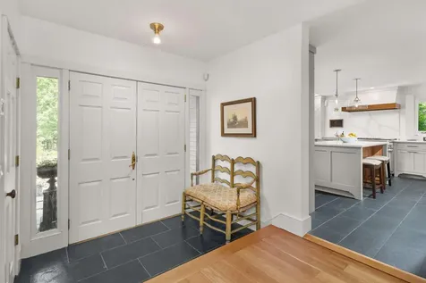 17 Pepperell Way York ME 03909