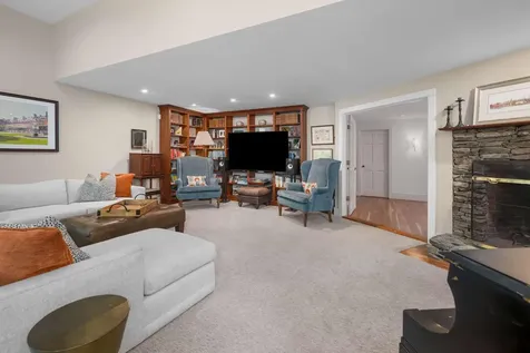 17 Pepperell Way York ME 03909
