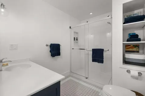 17 Pepperell Way York ME 03909
