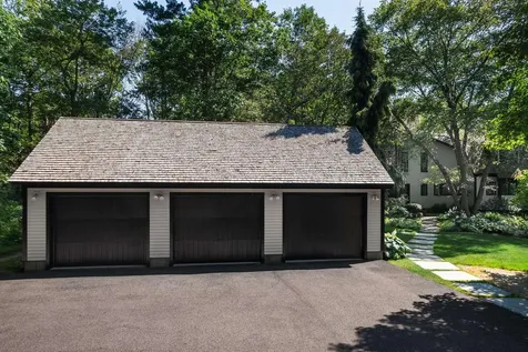 17 Pepperell Way York ME 03909