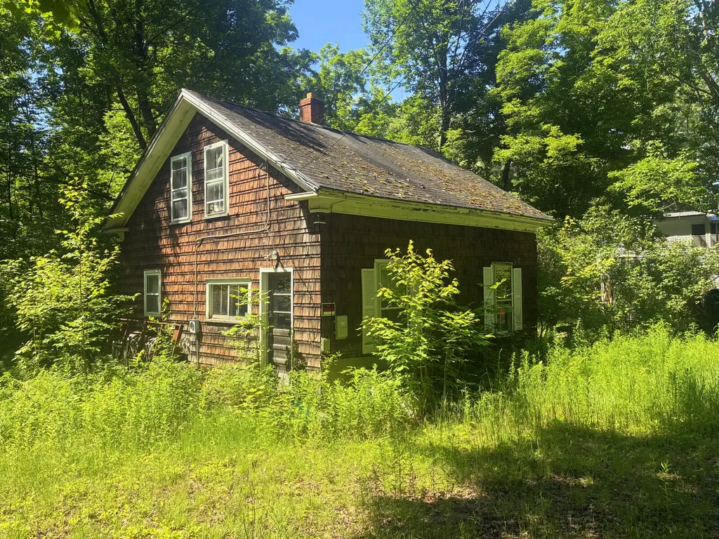 17 Center Hill Road Weld ME 04285