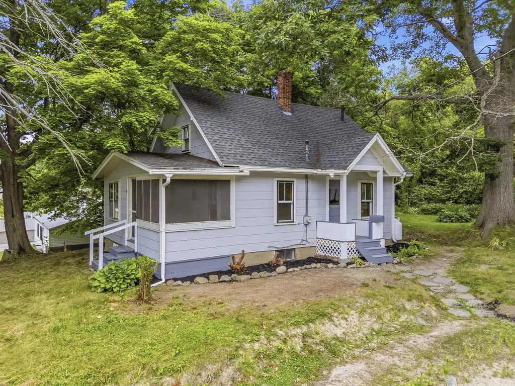 4 Florence Street Place Augusta ME 04330