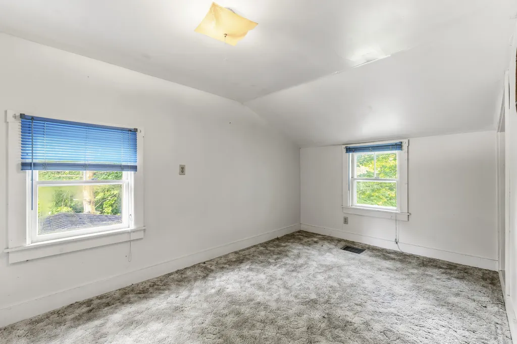 4 Florence Street Place Augusta ME 04330