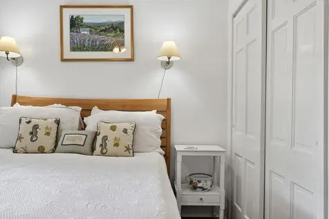 17 Woodside Meadow Road York ME 03909