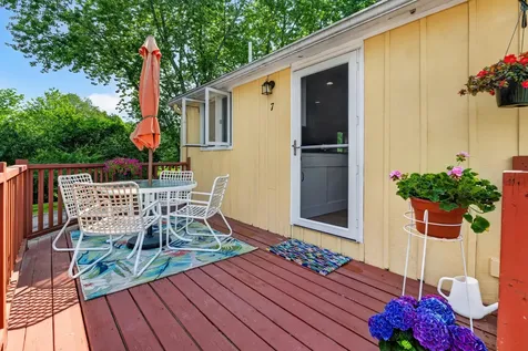 17 Woodside Meadow Road York ME 03909