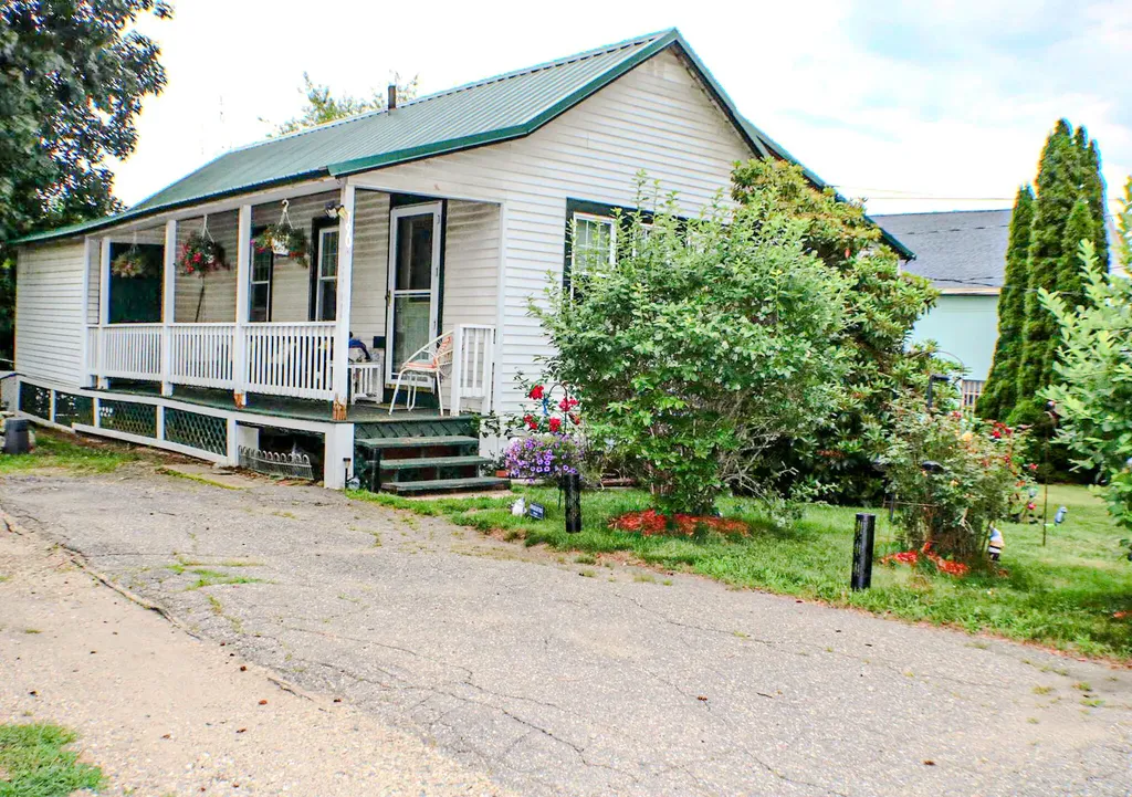 190 State Road Kittery ME 03904