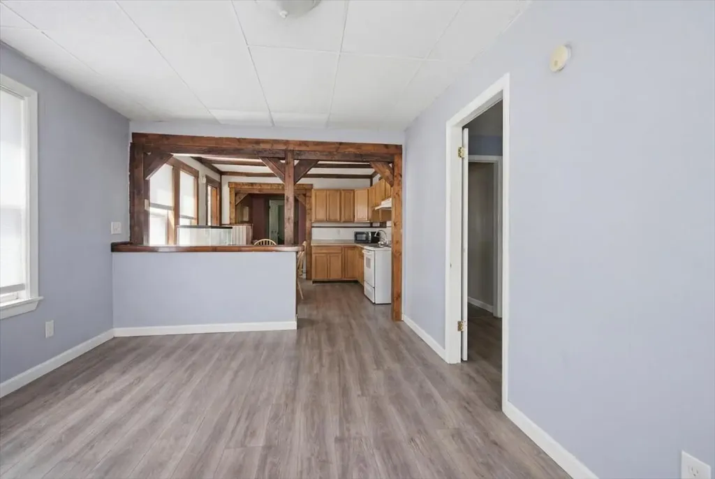 28 Eaton Street Lewiston ME 04240