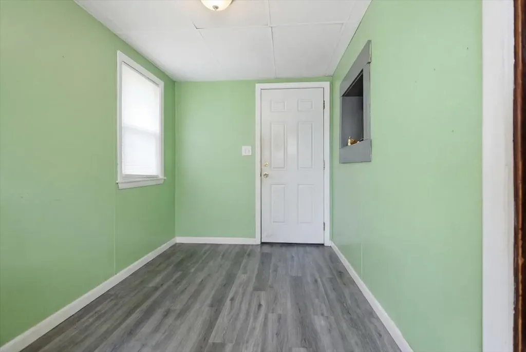 28 Eaton Street Lewiston ME 04240