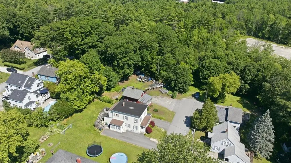 28 Eaton Street Lewiston ME 04240