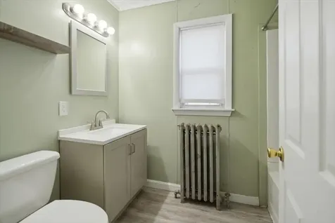 28 Eaton Street Lewiston ME 04240