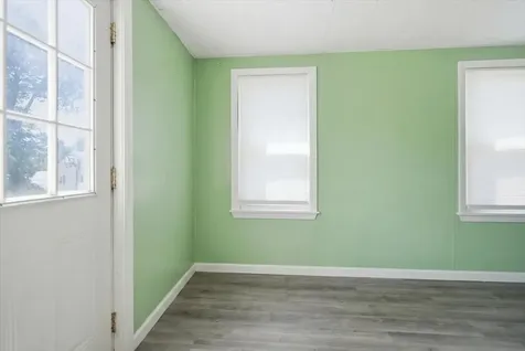 28 Eaton Street Lewiston ME 04240