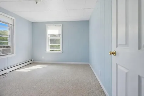 28 Eaton Street Lewiston ME 04240