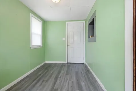 28 Eaton Street Lewiston ME 04240