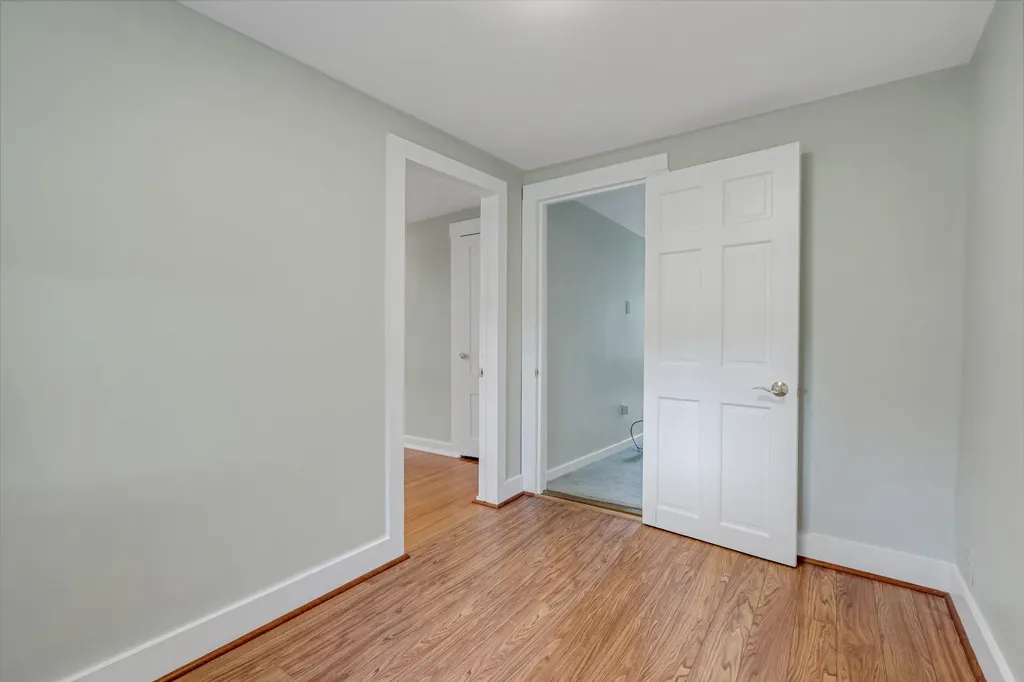 142 River Road Bowdoinham ME 04008