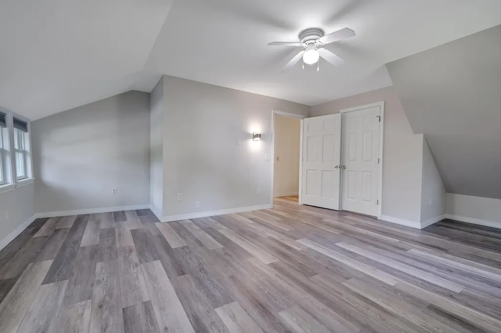 142 River Road Bowdoinham ME 04008