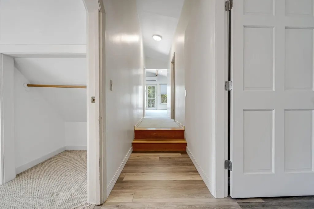 142 River Road Bowdoinham ME 04008