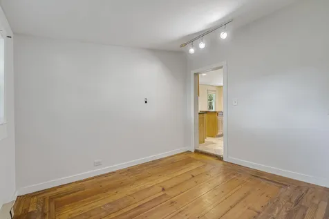 142 River Road Bowdoinham ME 04008