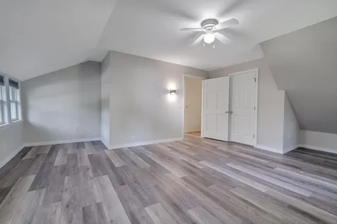 142 River Road Bowdoinham ME 04008