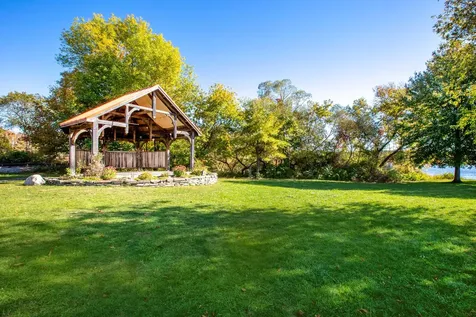 142 River Road Bowdoinham ME 04008