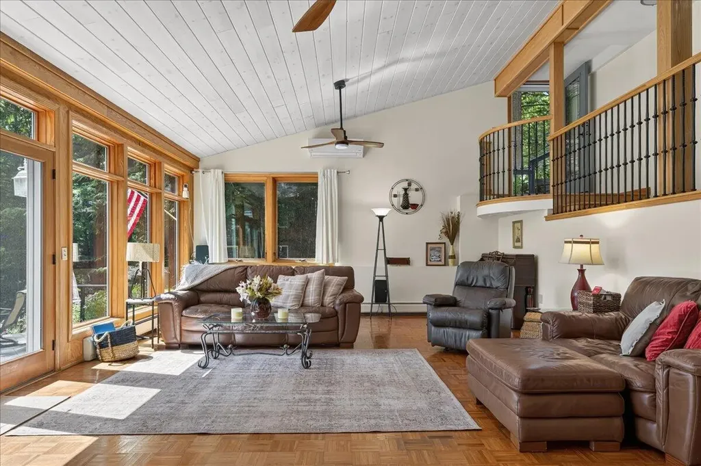 10 Bridle Path Dedham ME 04429