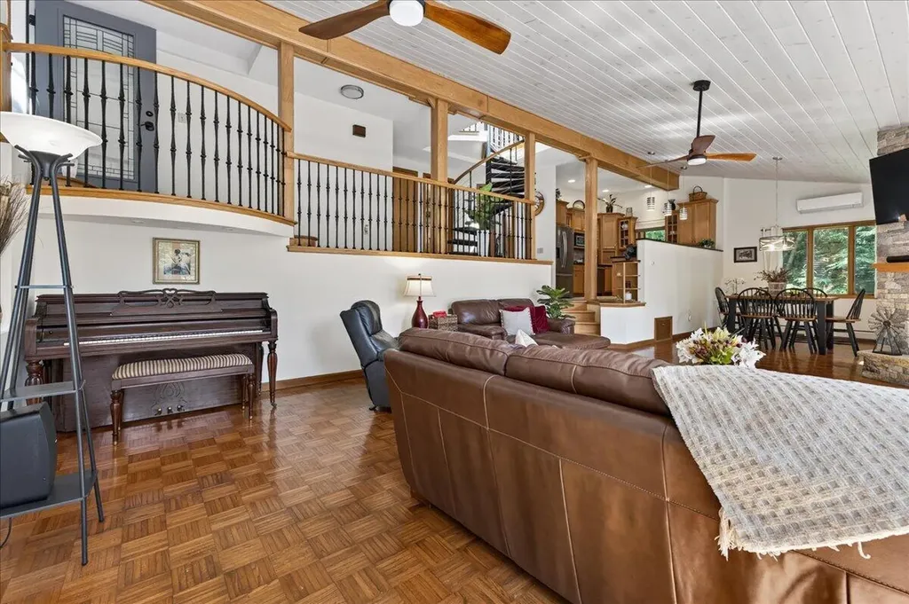 10 Bridle Path Dedham ME 04429