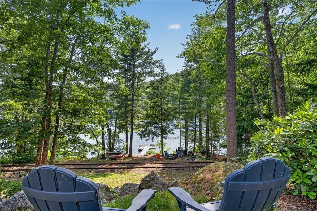 10 Bridle Path Dedham ME 04429