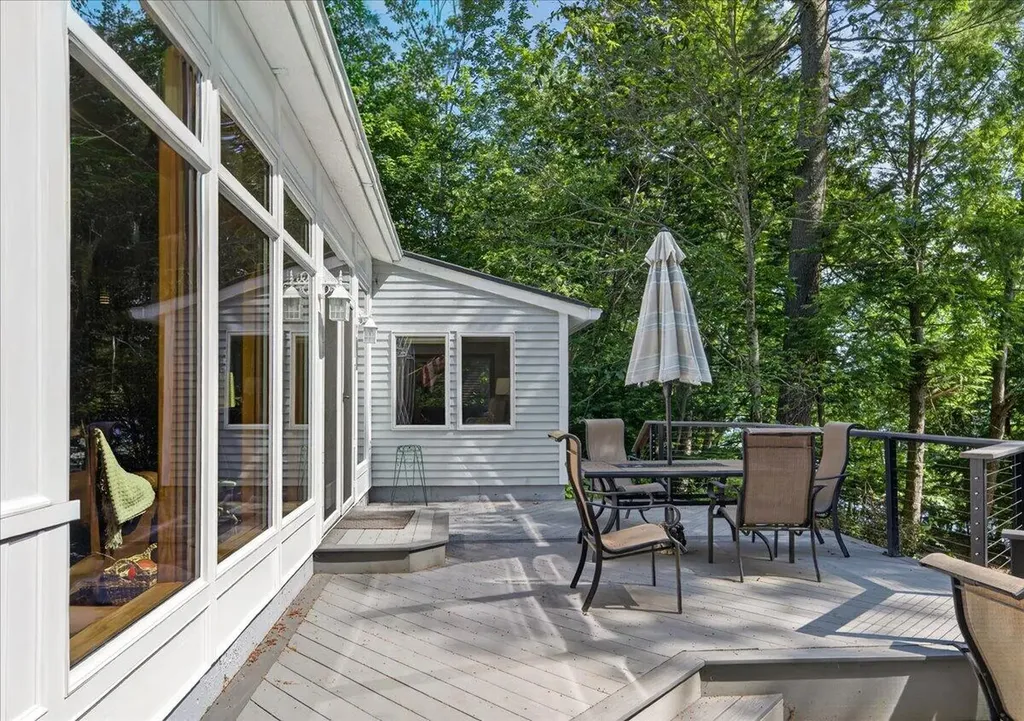 10 Bridle Path Dedham ME 04429