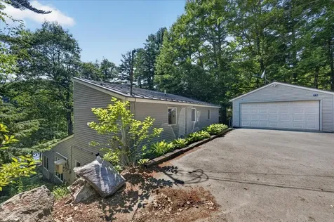 10 Bridle Path Dedham ME 04429