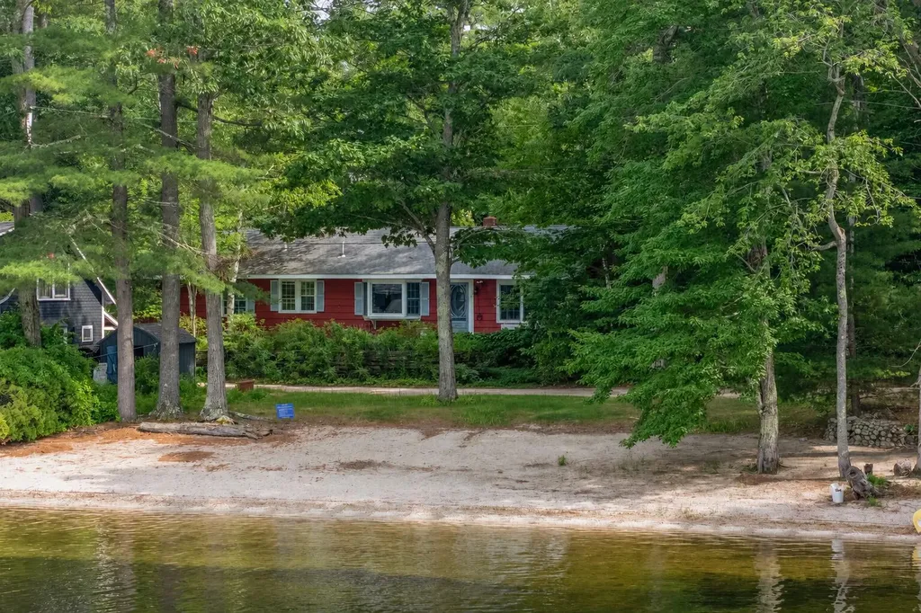 11 Pine Cove Road Gray ME 04039