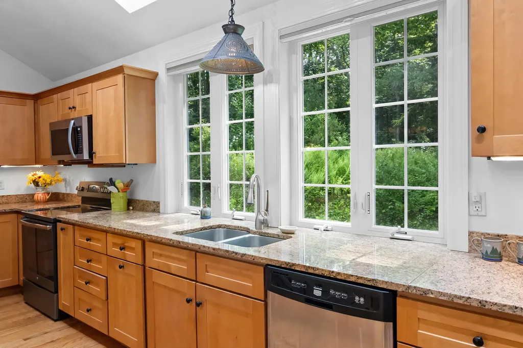 645 Wallston Road Saint George ME 04860