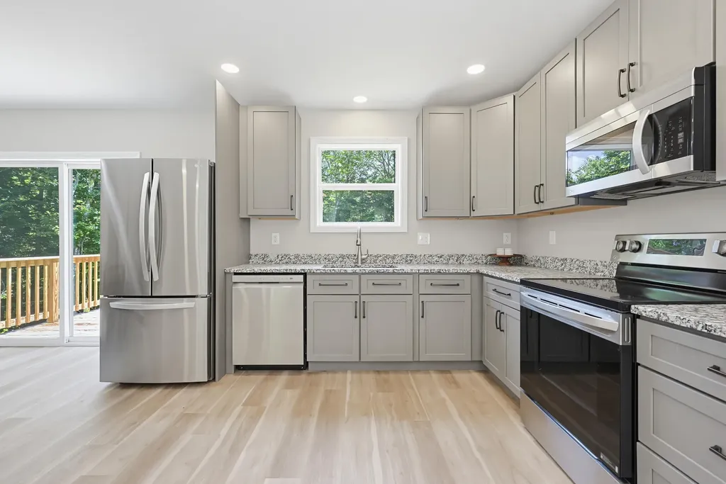 98 Walter Hill Road Naples ME 04055