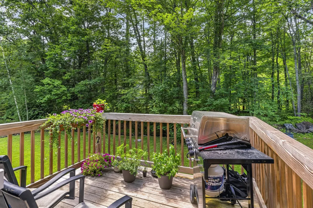 248 Harry Howes Road Sanford ME 04073