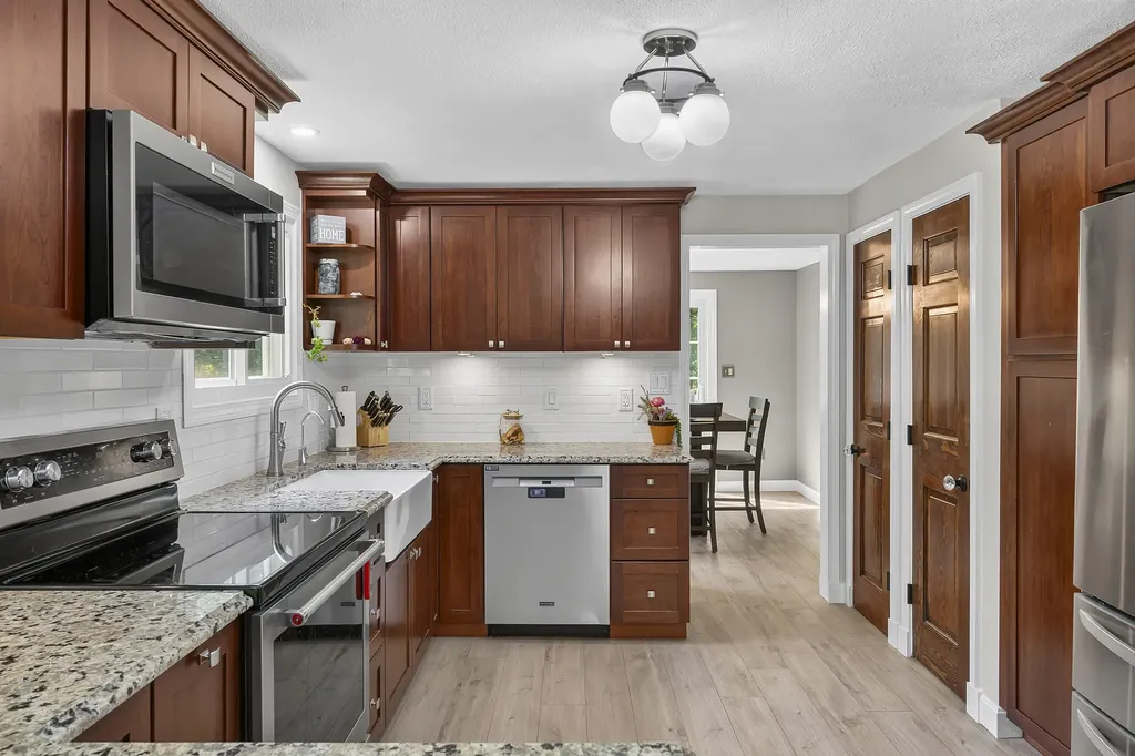 248 Harry Howes Road Sanford ME 04073