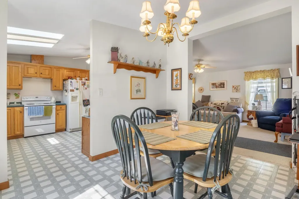56 Brookside Circle Ogunquit ME 03907