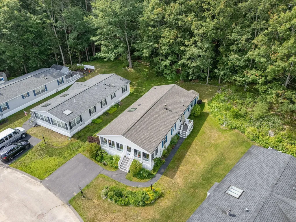 56 Brookside Circle Ogunquit ME 03907