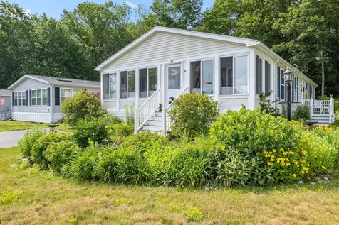 56 Brookside Circle Ogunquit ME 03907
