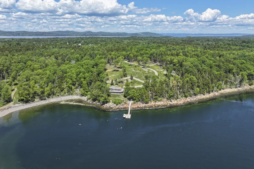 118 East Shore Drive Islesboro ME 04848