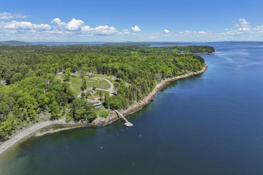 118 East Shore Drive Islesboro ME 04848